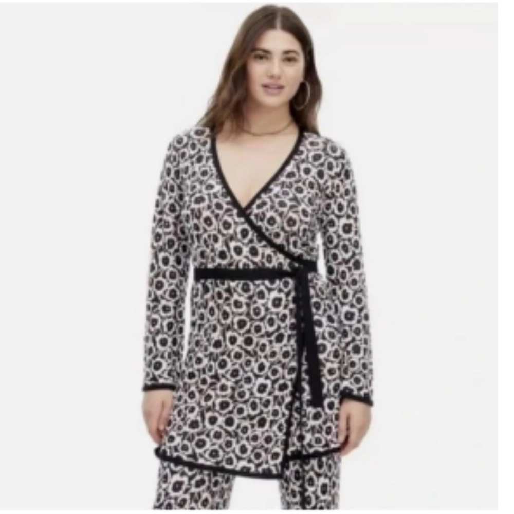 Diane von Furstenburg for Target DVF Wrap Sweater Top Tunic Dress Poppy Floral L